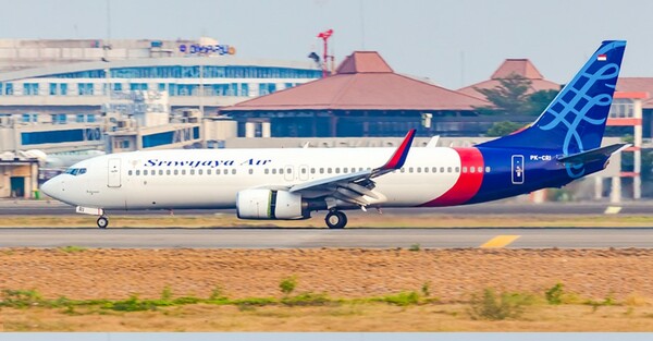 Ινδονησία: Αεροπλάνο χάθηκε από τα ραντάρ, λίγο μετά την απογείωση