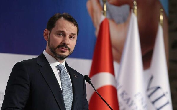 Τουρκία: Ο γαμπρός του Ερντογάν «πιάστηκε στα χέρια» με τον νέο διοικητή της κεντρικής τράπεζας