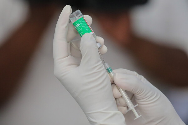 «Πράσινο φως» του EMA για το εμβόλιο της AstraZeneca