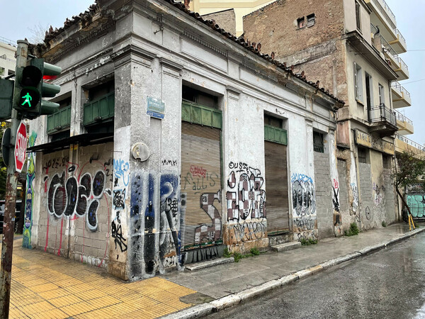 Δήμος Αθηναίων: 63 εγκαταλελειμμένα κτίρια ιδιαίτερης αρχιτεκτονικής θα αξιοποιηθούν ξανά στην πόλη