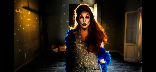 Drauma: ένα καλλιτεχνικό πρότζεκτ που συνδυάζει την τέχνη του drag με την κλασική μουσική