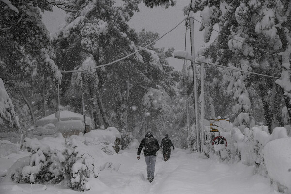 ΕΜΥ: Μια από τις εντονότερες των τελευταίων 40 ετών η χιονόπτωση της «Μήδειας»