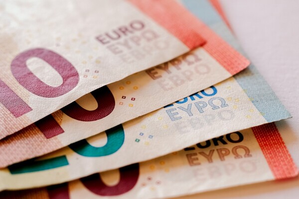 Επίδομα 534 ευρώ: Πότε θα γίνει η πληρωμή για τις αναστολές Δεκεμβρίου