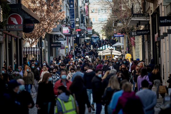 Κορωνοϊός: Με χρονόμετρα τα ψώνια στα μαγαζιά – Το σχέδιο για να μπει «φρένο» στο συνωστισμό