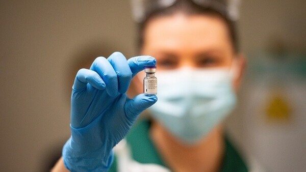 ΠΟΥ: 28 εκατομμύρια δόσεις εμβολίων σε 36 ημέρες - Κυρίως στις πλούσιες χώρες
