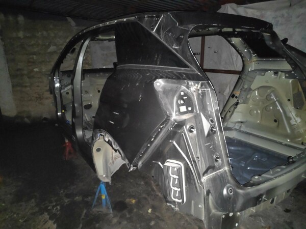 Κύκλωμα «μαμούθ»: Έκλεψαν 232 αυτοκίνητα στην Αθήνα - Τα σήκωναν με γερανό