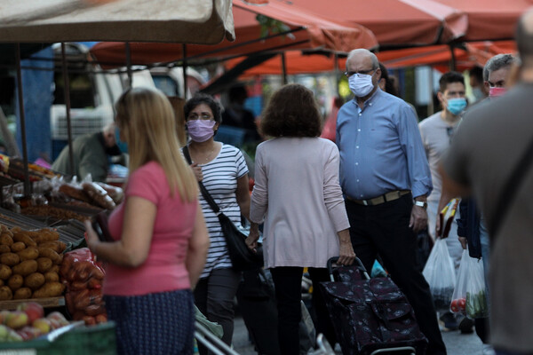 Πρώτη μέρα με μάσκες παντού στην Αθήνα - Ποιοι εξαιρούνται