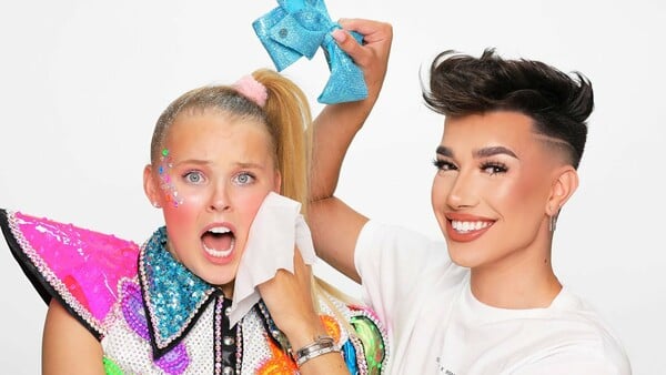 JoJo Siwa: Η 17χρονη σταρ του YouTube έκανε coming out και δηλώνει πανευτυχής