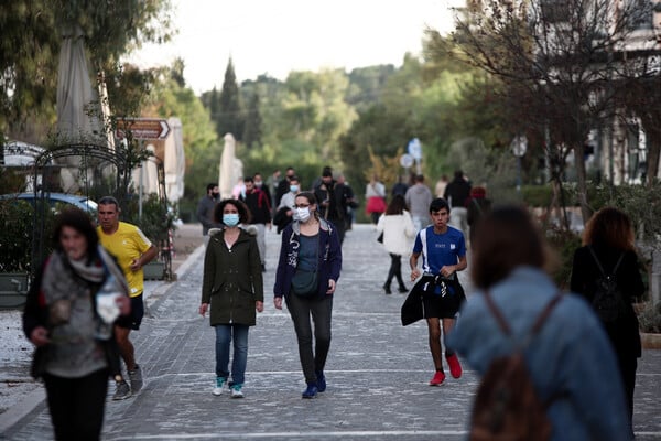 Μόσιαλος: Αρκετά με τη συνεχή τρομολαγνεία - Οι επόμενοι μήνες θα είναι μήνες ελπίδας, όχι φόβου