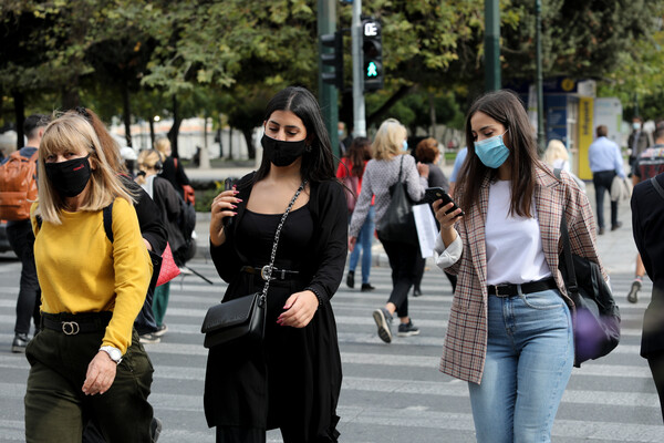 Σταϊκούρας: Νέο πακέτο στήριξης για εργαζόμενους και επιχειρήσεις - Οι τέσσερις άξονες