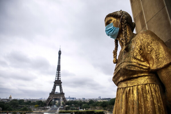 Γαλλία: Επιπλέον περιορισμοί λόγω κορωνοϊού στο Παρίσι, ανακοίνωσε η δήμαρχος της πόλης