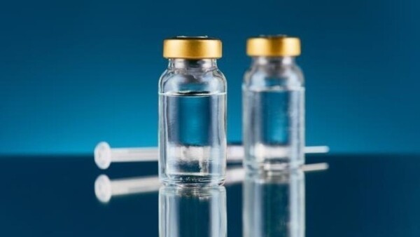 Η Pfizer καθυστέρησε την παράδοση νέας παρτίδας εμβολίων στην Ισπανία κατά μία ημέρα