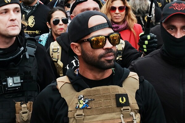 Ο ηγέτης των ακροδεξιών Proud Boys ήταν πληροφοριοδότης του FBI
