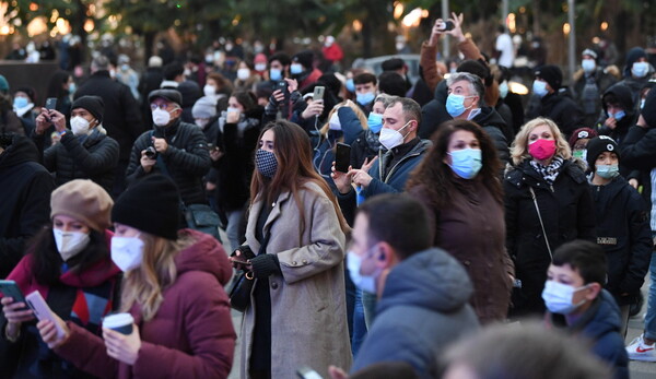 Προειδοποίηση ΠΟΥ: Δεν θα επιτευχθεί φέτος συλλογική ανοσία