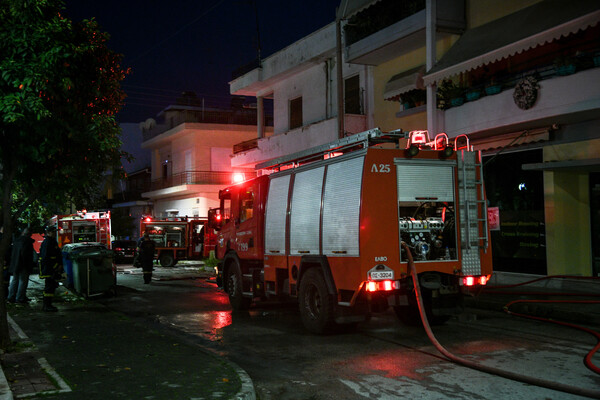 Φωτιά σε διαμέρισμα στο Παγκράτι