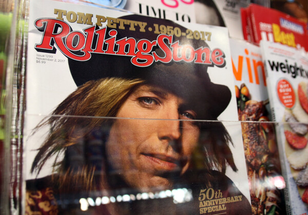 Το Rolling Stone αναζητά «ηγέτες σκέψης» που είναι διατεθειμένοι να πληρώσουν 2.000$ για να γράψουν