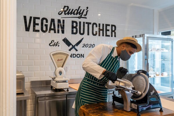 Το πρώτο vegan κρεοπωλείο άνοιξε στο Λονδίνο