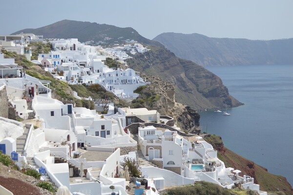 Σαντορίνη: Περαιτέρω εξετάσεις στο απανθρακωμένο πτώμα του ξενοδόχου ζήτησε ο ιατροδικαστής