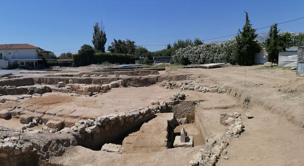 Αρχαίος ναός ανακαλύφθηκε στο ιερό της Αμαρυσίας Αρτέμιδος στην Αμάρυνθο