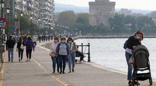 Θεσσαλονίκη: Στο 7,4% τα θετικά rapid test στην Παραλία - Μήνυμα 112 από την Πολιτική Προστασία