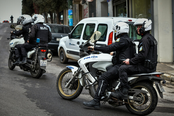 Πυροβολισμοί σε κεντρικό δρόμο της Θεσσαλονίκης - Πληροφορίες για δύο τραυματίες