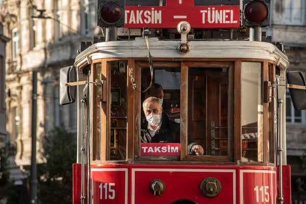 Η Τουρκία έδινε παραποιημένα στοιχεία για την πανδημία επί μήνες - Δεν «μετρούσαν» τους ασυμπτωματικούς