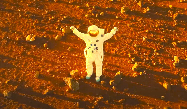 Ιδανικός τουρισμός στον Άρη για το 1%: Το σατιρικό σποτ της Γκρέτα Τούνμπεργκ για τα «διαστημικά όνειρα»