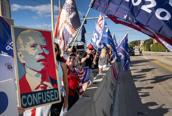 Φλόριντα: Υποδοχή Τραμπ από πλήθος υποστηρικτών - «Καλωσόρισες σπίτι» [ΦΩΤΟΓΡΑΦΙΕΣ]