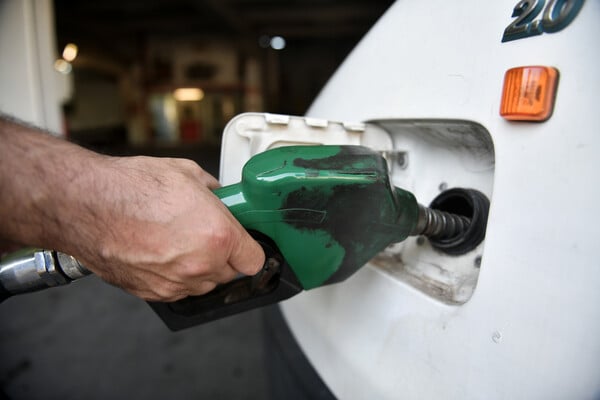 Κύκλωμα νοθείας βενζίνης δρούσε και στην Ελλάδα - Ποια είναι η μέθοδος «Designer Fuel Oil»