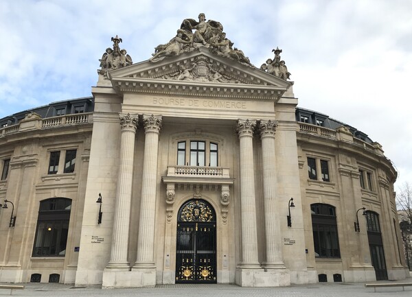 Bourse de Commerce: Το νέο Μουσείο του Παρισιού, από χρηματιστήριο σιτηρών σε χρηματιστήριο της τέχνης