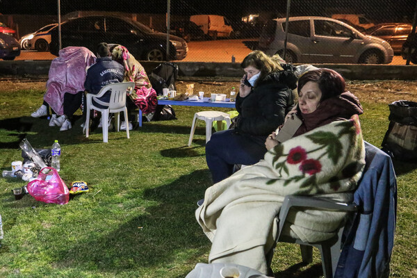 Σεισμός στην Ελασσόνα: Σε σκηνές και ξενοδοχεία διανυκτέρευσαν οι κάτοικοι