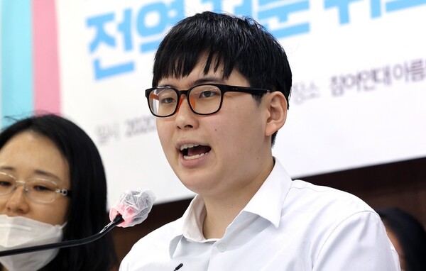 Νότια Κορέα: Εντοπίστηκε νεκρό το πρώτο τρανς άτομο που υπηρετούσε στον στρατό