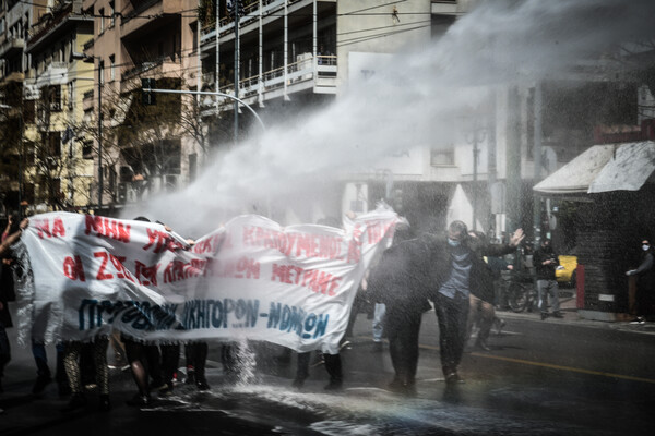 ΕΛΑΣ: 29 προσαγωγές μετά την συγκέντρωση στο Σύνταγμα για τον Κουφοντίνα