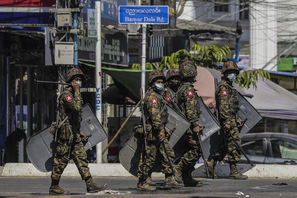 Μιανμάρ: Ο στρατός προσέλαβε Ισραηλινό πρώην κατάσκοπο για δημόσιες σχέσεις με τη Δύση- «Έχουν παρεξηγήσει τους στρατηγούς»