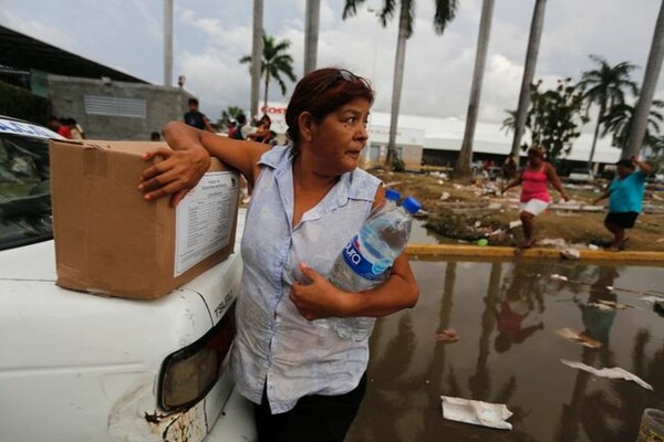 24 φωτογραφίες από την τροπική καταστροφή στο Μεξικό