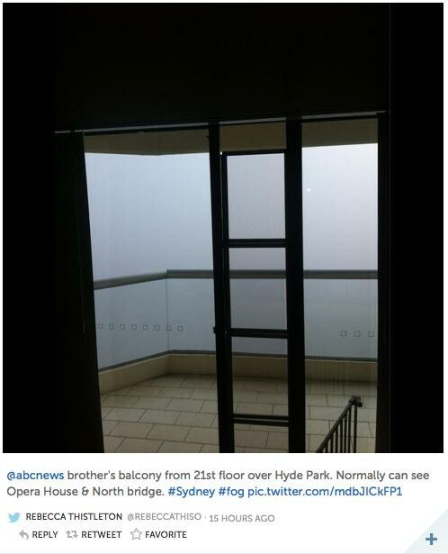 Εικόνες από την πυκνή ομίχλη που κάλυψε σήμερα το Σίδνεϊ