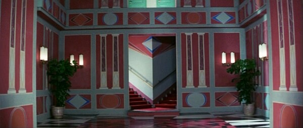 10 stills από την ταινία Suspiria