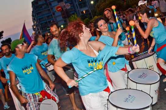 Εικόνες από το πρώτο Gay Pride της Θεσσαλονίκης