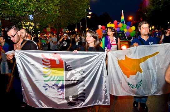 Εικόνες από το πρώτο Gay Pride της Θεσσαλονίκης