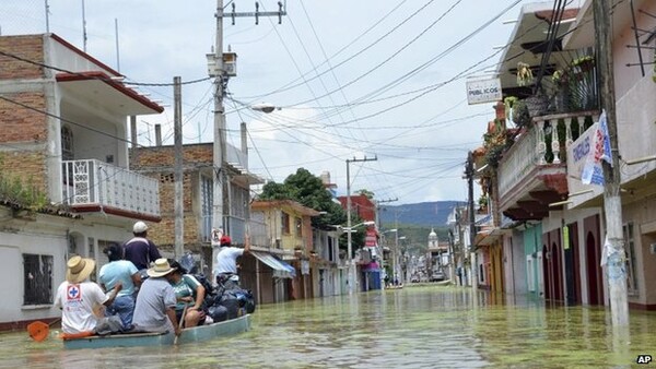 24 φωτογραφίες από την τροπική καταστροφή στο Μεξικό