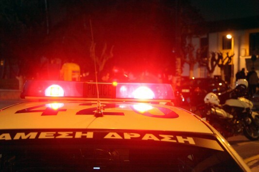 Προσαγωγές κοντά στα γραφεία της Χ.Α. στον Πειραιά