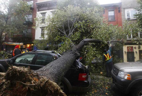 Οι ζημιές που άφησε πίσω του ο τυφώνας Sandy (φωτογραφίες)