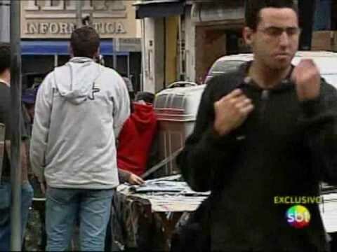Απίστευτο video: Αστυνομικοί πυροβολούν εν ψυχρώ 14χρονο