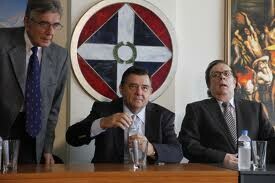 Πρώην βουλευτές του ΛΑΟΣ φεύγουν με αιχμές