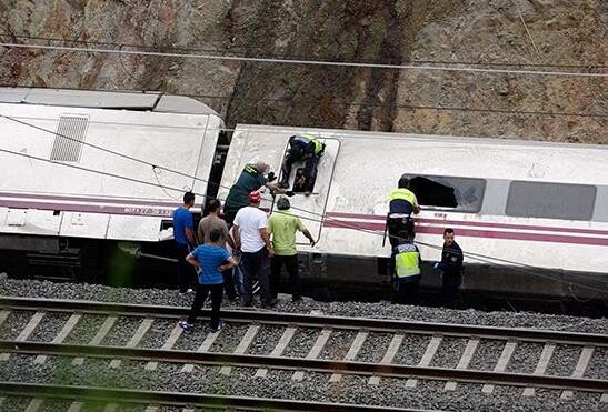 Σιδηροδρομική τραγωδία στην Ισπανία