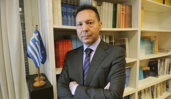 Στουρνάρας: «H ανάπτυξη θα έρθει στο τέλος του χρόνου»