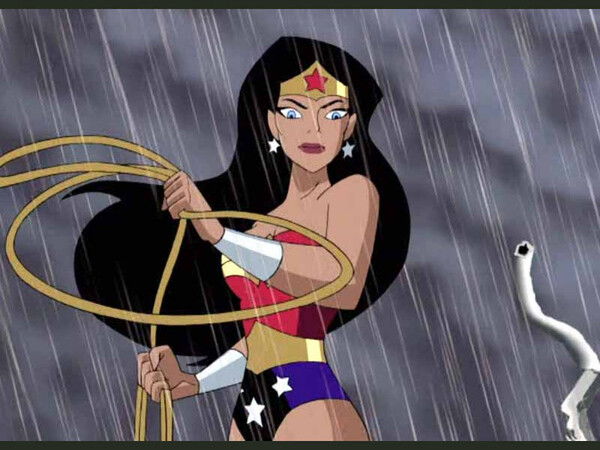 Η Wonder Woman αλλάζει συνολάκι
