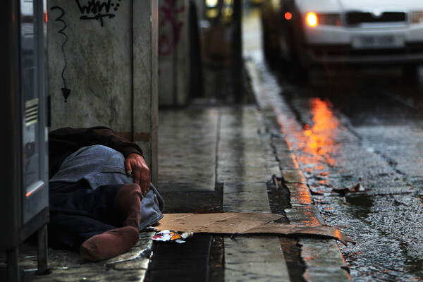 Δήμος Αθηναίων: Έκτακτα μέτρα για τους αστέγους λόγω κακοκαιρίας
