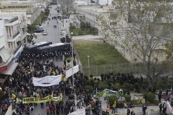 Συγκεντρώσεις και κλειστοί δρόμοι στον Κορυδαλλό, λόγω Χ.Α.