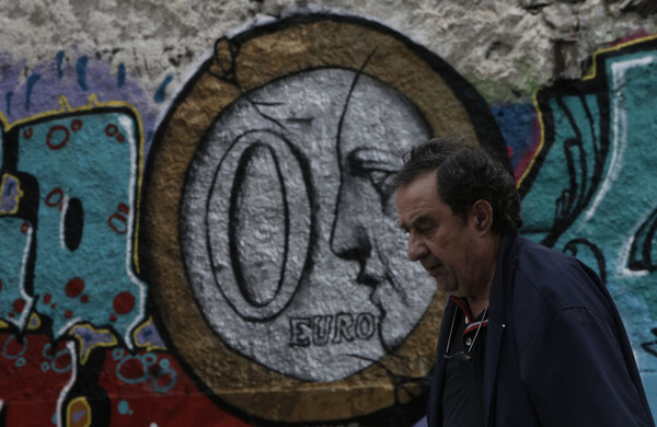 Financial Times: Το όνειρο της Ευρώπης πεθαίνει στην Ελλάδα